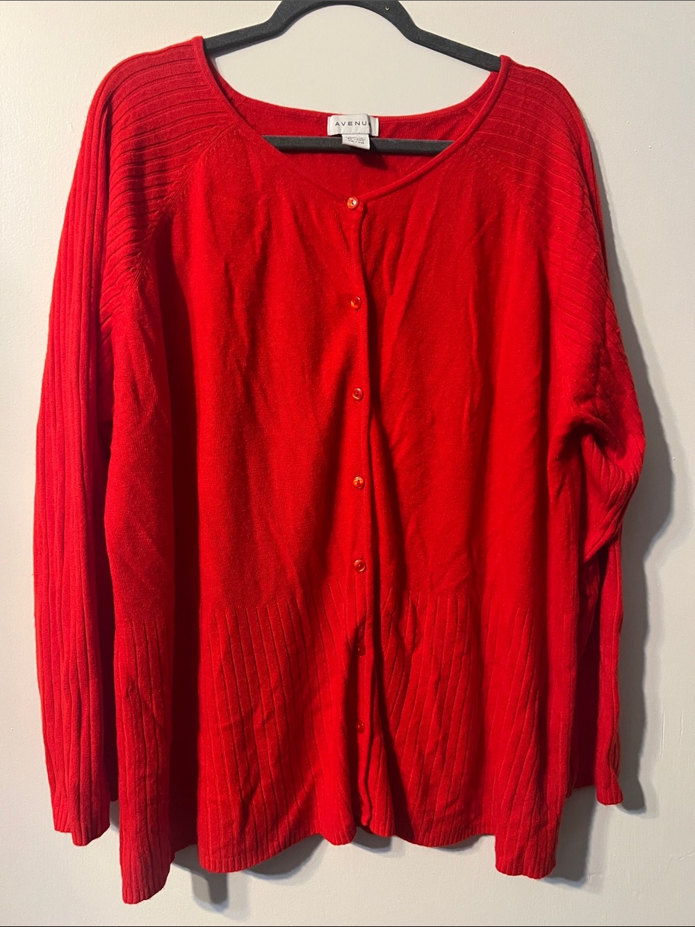 Avenue Bright Red Button-Up Women's Cardigan size 26/28